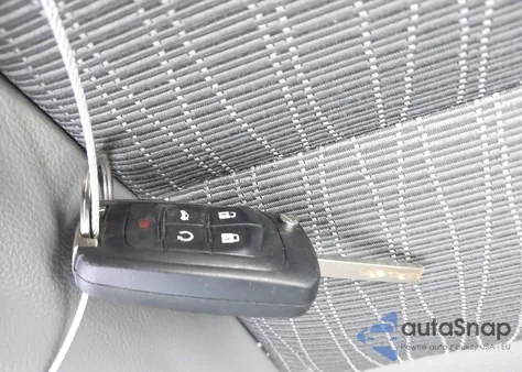 2017 Chevrolet Impala 1Lt from USA, damaged, VIN 2G1105S31H9176932